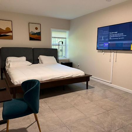 Cosy Bedroom 6 Minutes To Ewr Prudential Hotels Pen Station Newark Dış mekan fotoğraf